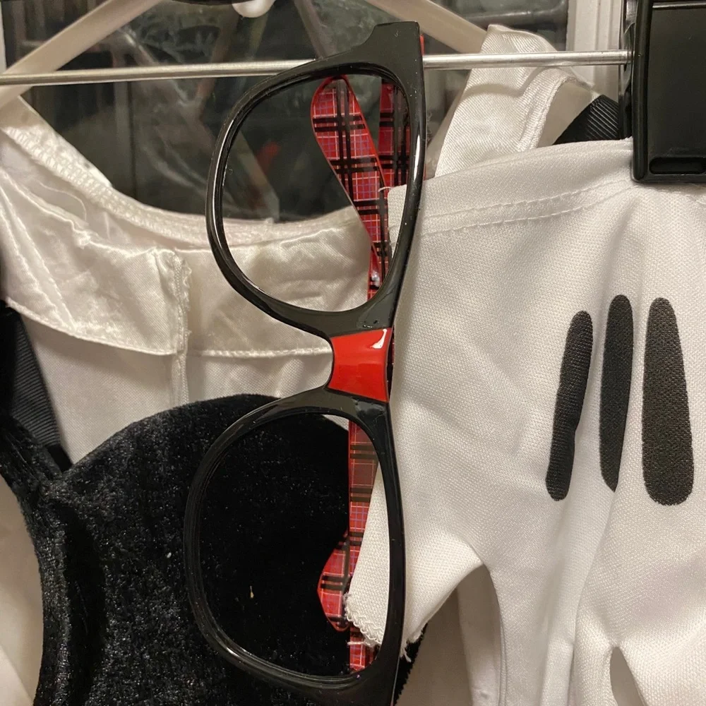 Minnie Mouse costume- Nerd Minnie size 10-12